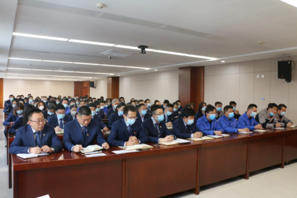 胜游体育·（SY SPORTS）官方网站
召开2021年工作总结表彰暨2022年工作安排部署会议(图6)