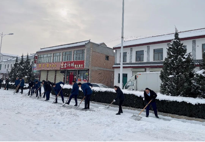 筑起安全墙 照亮乡村路——胜游体育·（SY SPORTS）官方网站
鼎力支持包抓共建村社文明创建工作(图7)