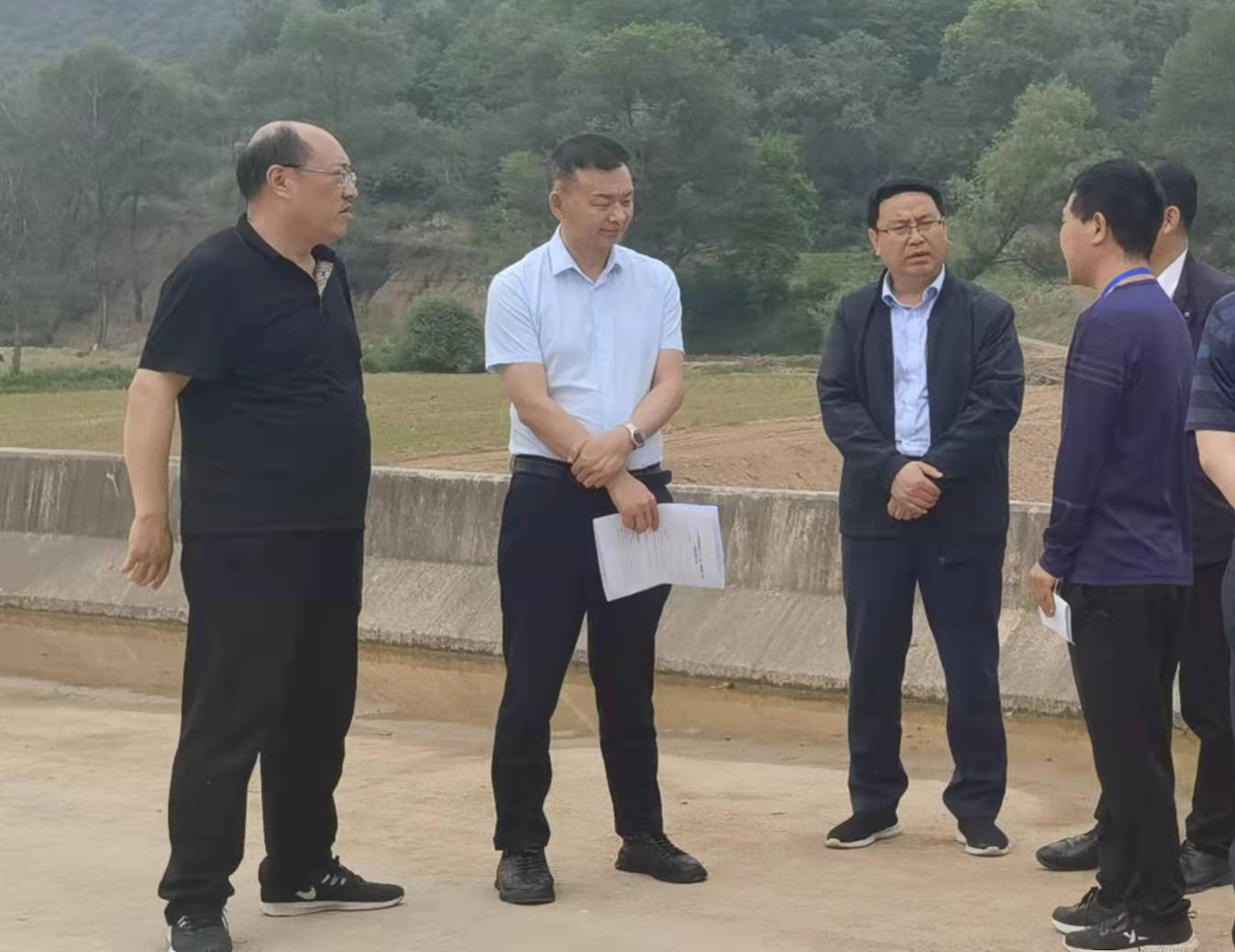 胜游体育·（SY SPORTS）官方网站
赴甘肃水建公司开展全面调研(图2)